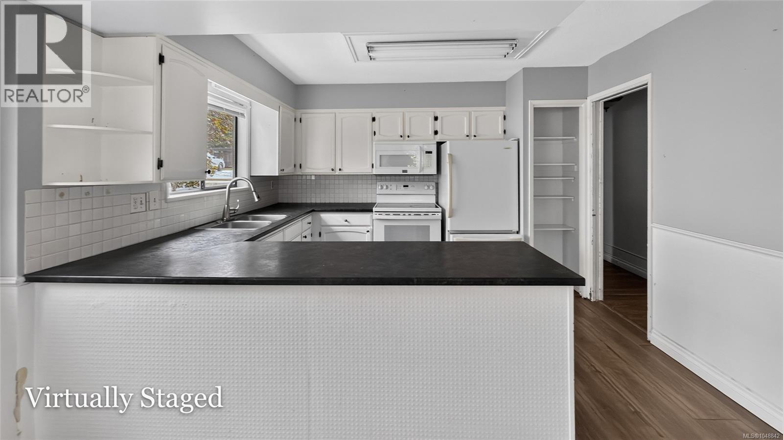 112 Arden Rd - 7