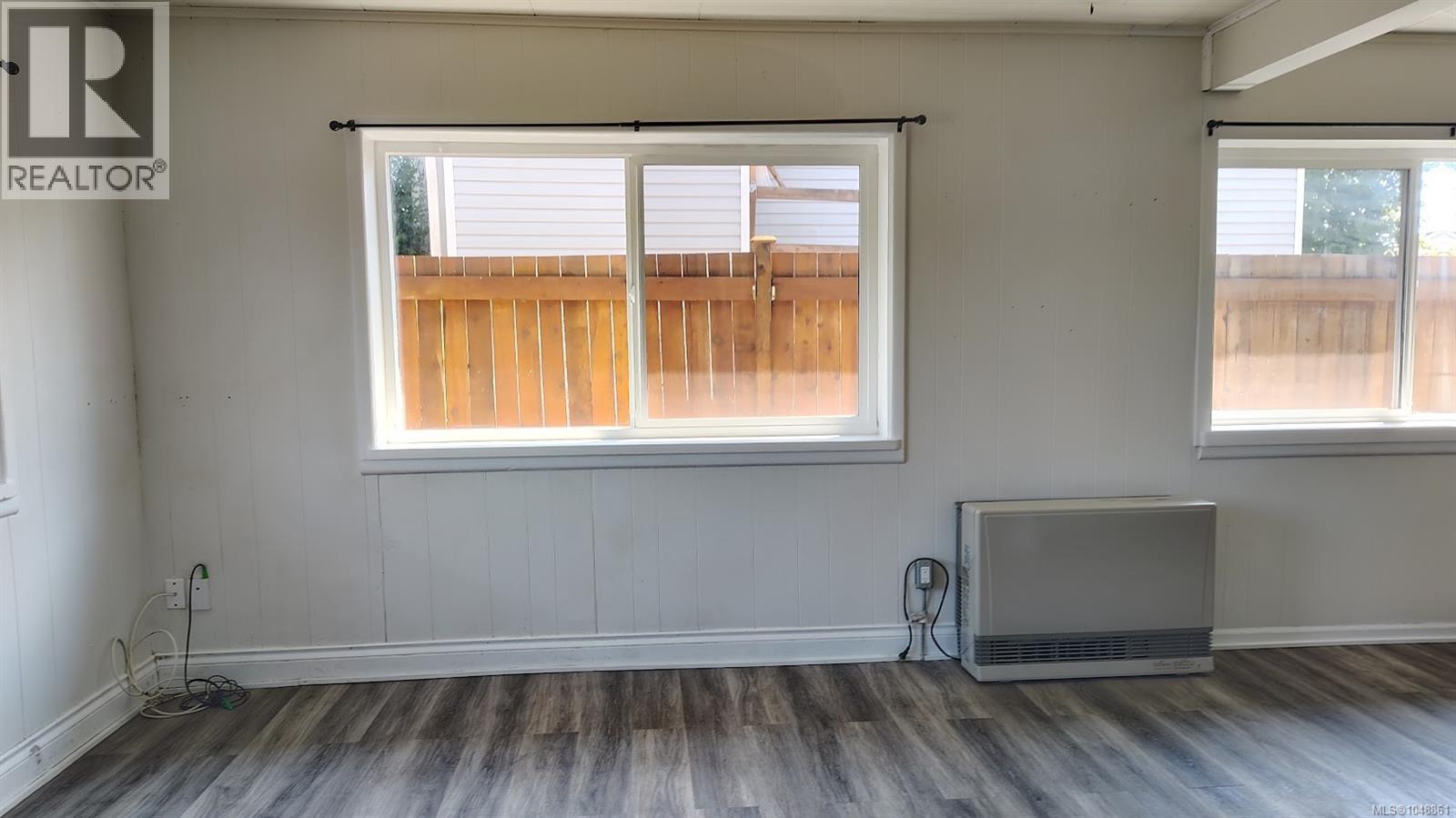 2884 Anderson Ave - 4