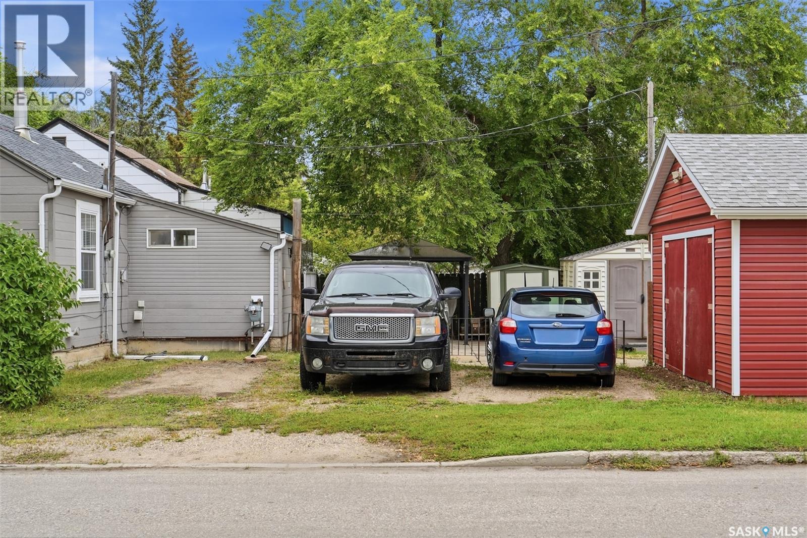 738 K AVENUE S - 31