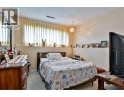 1717 St Edward Boulevard N, Lethbridge, AB T1H1X2 Photo 7
