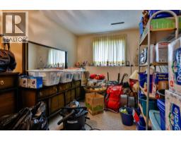 1717 St Edward Boulevard N, Lethbridge, AB T1H1X2 Photo 8