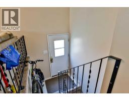 1717 St Edward Boulevard N, Lethbridge, AB T1H1X2 Photo 6