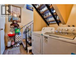 1717 St Edward Boulevard N, Lethbridge, AB T1H1X2 Photo 14
