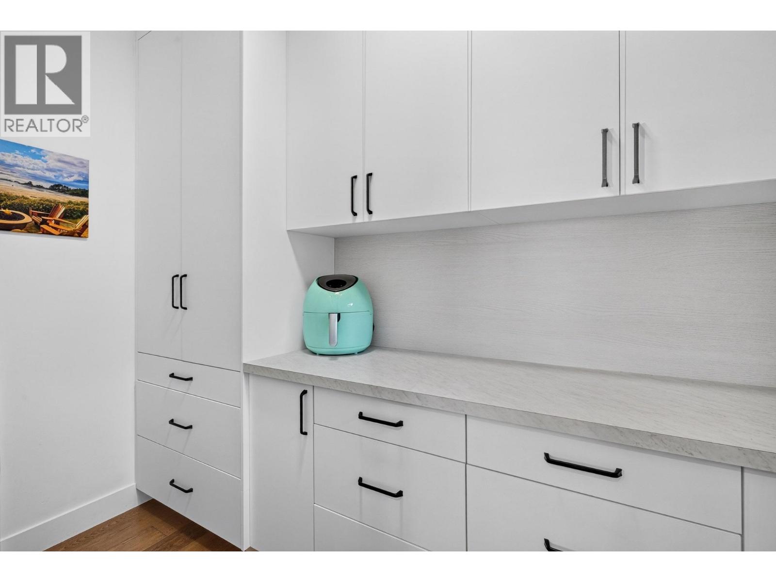 178 Terrace Hill Court - 8