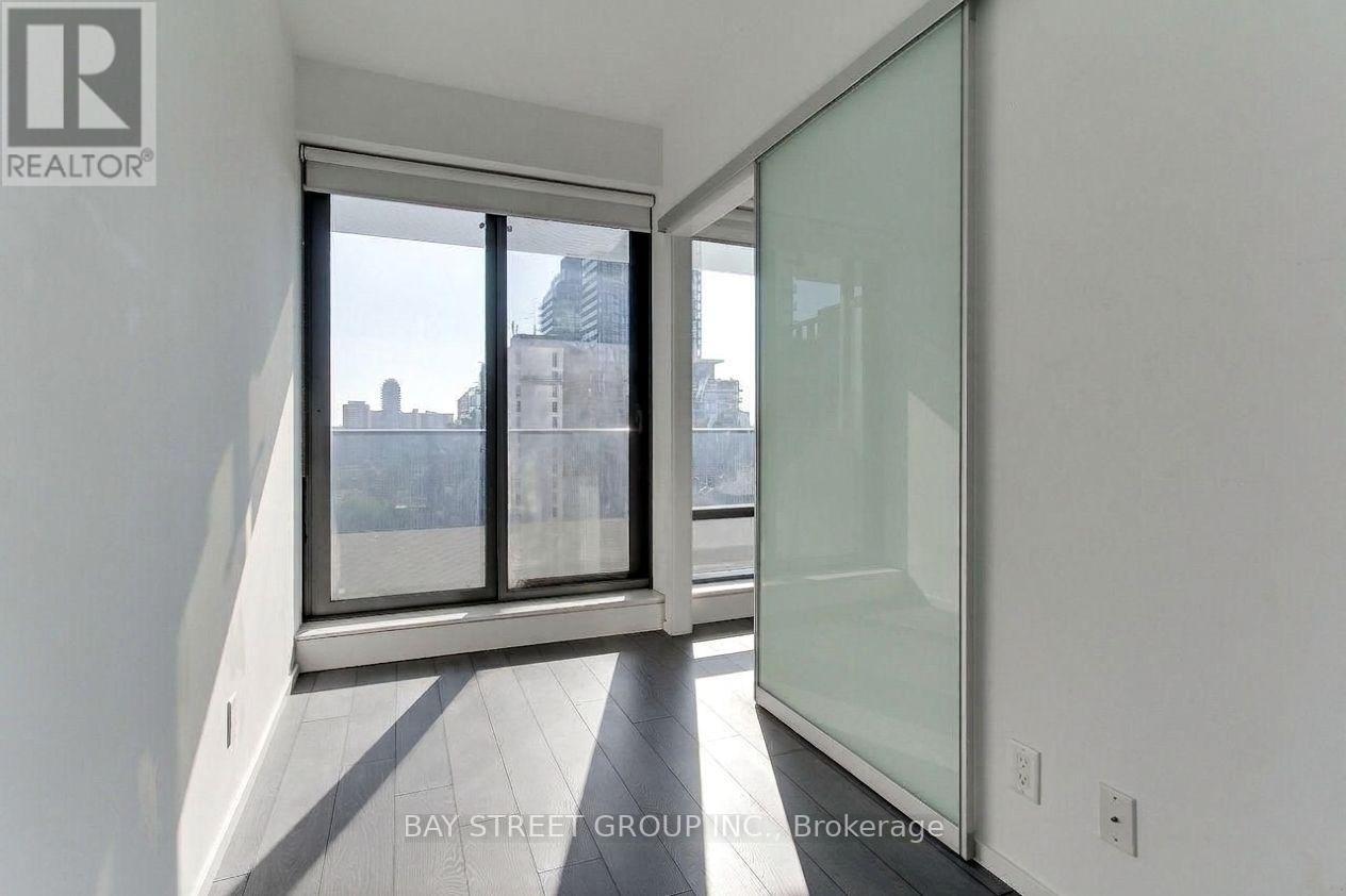 #1511 5 ST JOSEPH STREET - 18