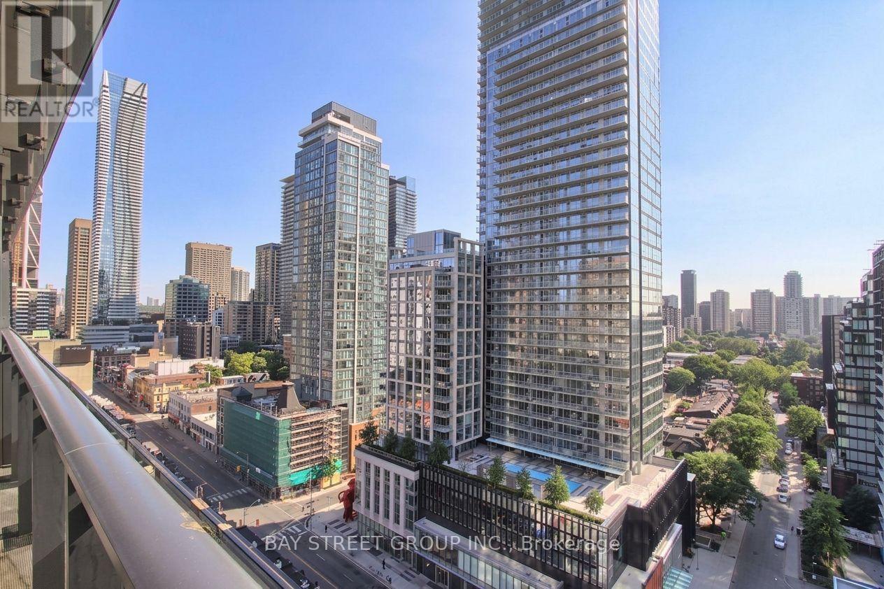 #1511 5 ST JOSEPH STREET - 25