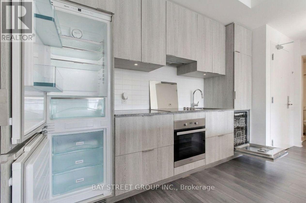 #1511 5 ST JOSEPH STREET - 7