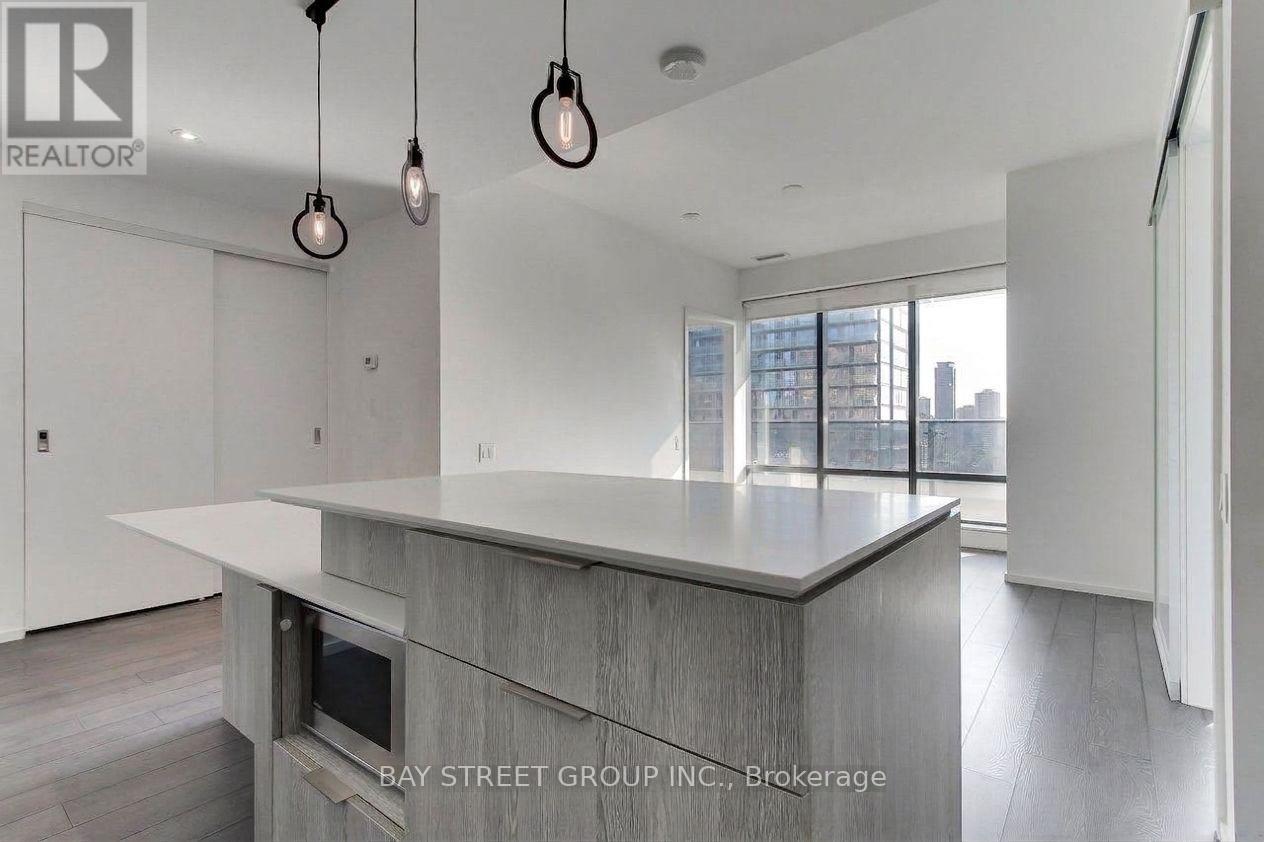 #1511 5 ST JOSEPH STREET - 8