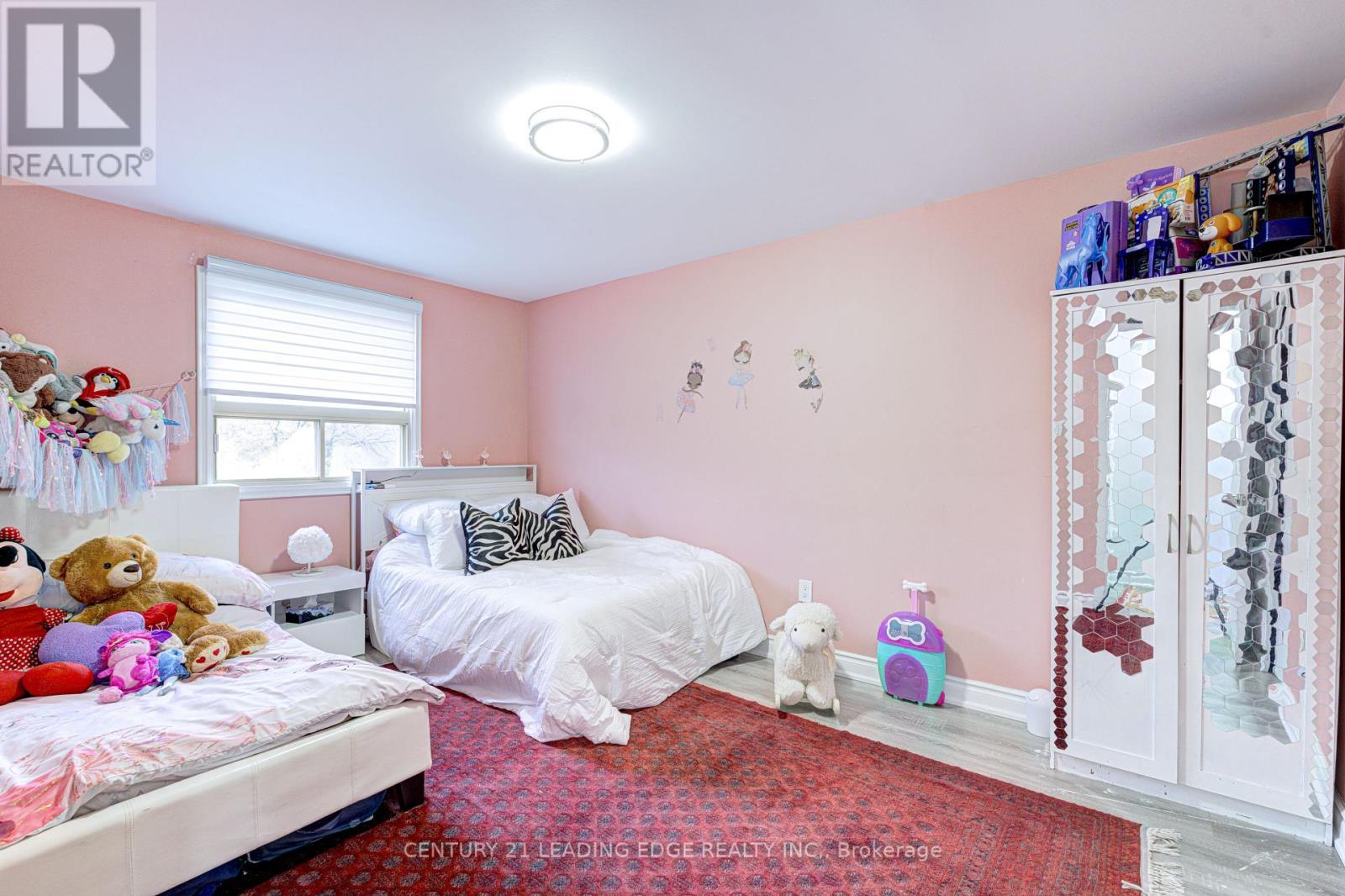 #41 81 BROOKMILL BOULEVARD - 19
