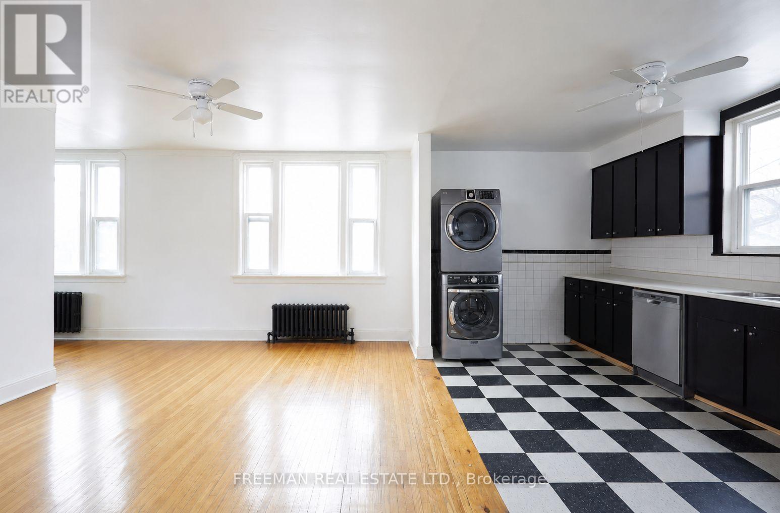 2 - 62 AUSTIN TERRACE, Toronto (Casa Loma) — photo 4