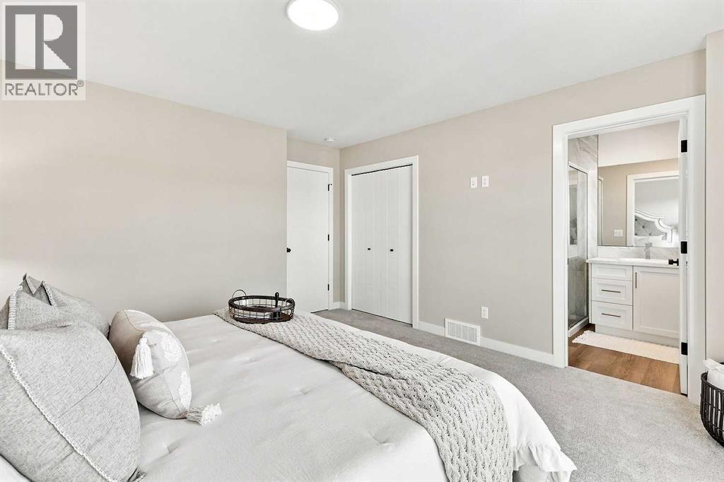 Listing photo – 204 Cambridge Way, Sylvan Lake