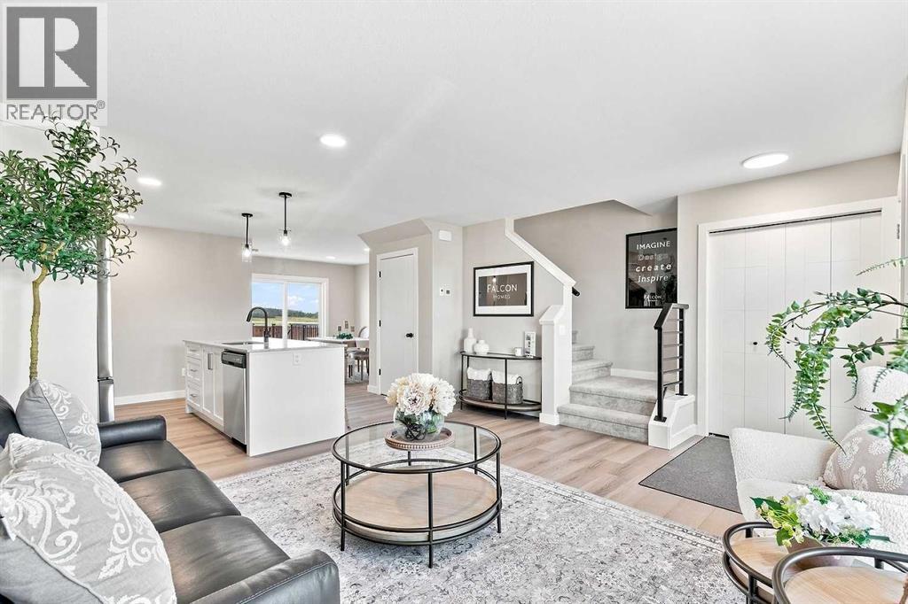 Listing photo – 204 Cambridge Way, Sylvan Lake