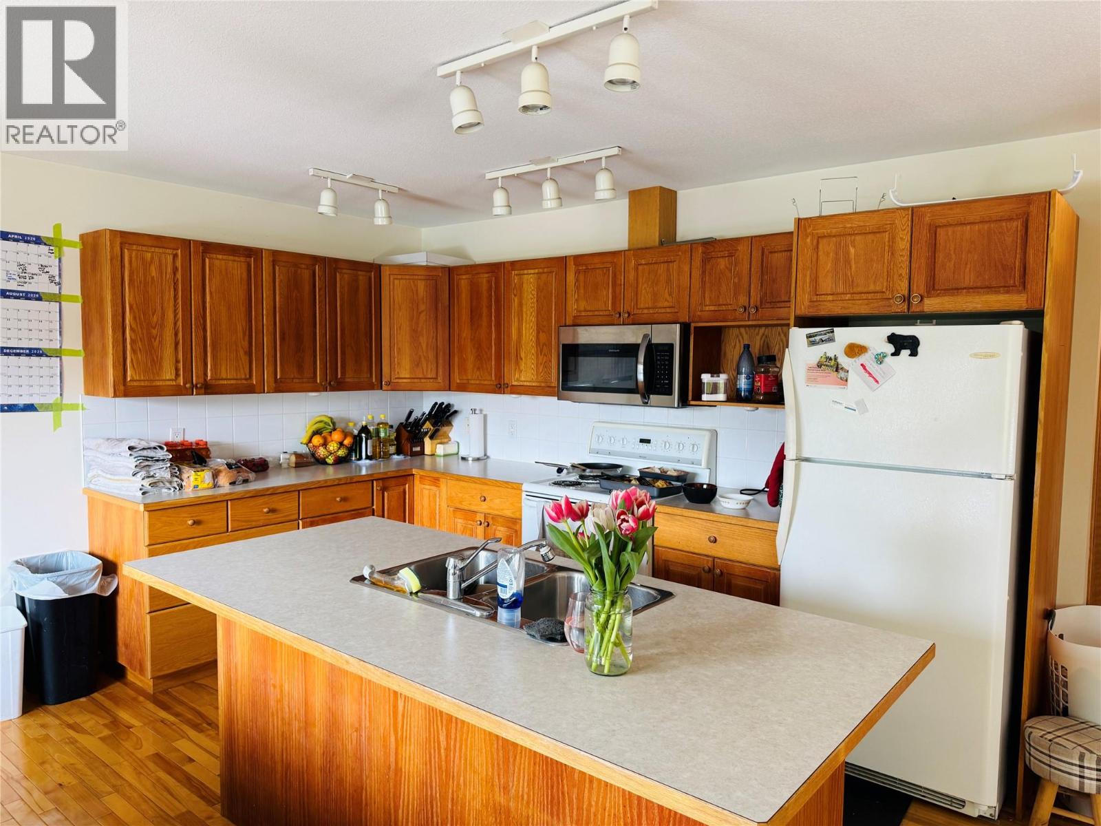 7506 COLUMBIA Avenue, Radium Hot Springs