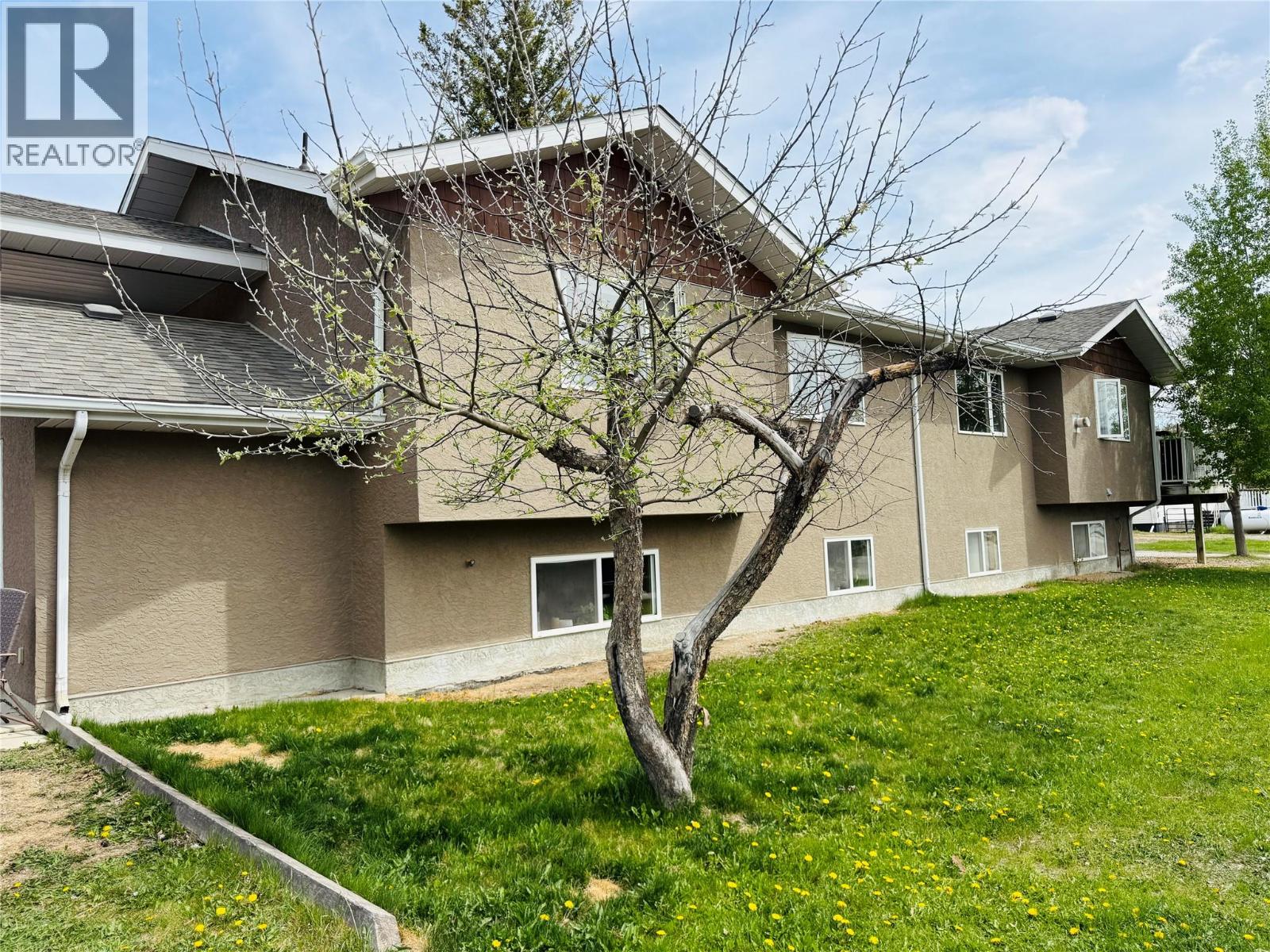 7506 COLUMBIA Avenue, Radium Hot Springs
