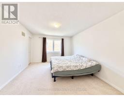 2339 Dress Circle Crescent, Oshawa, ON L1L0L8 Photo 12