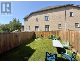 2339 Dress Circle Crescent, Oshawa, ON L1L0L8 Photo 18