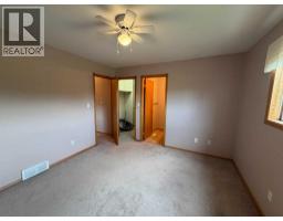 24 Pleasant Park Court W, Brooks, AB T1R1H3 Photo 26