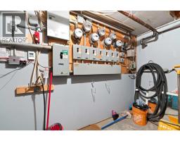 2312 1 Street NW - photo 20