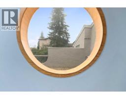 2312 1 Street NW - photo 9