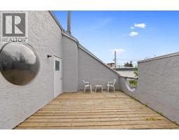 2312 1 Street NW - photo 10