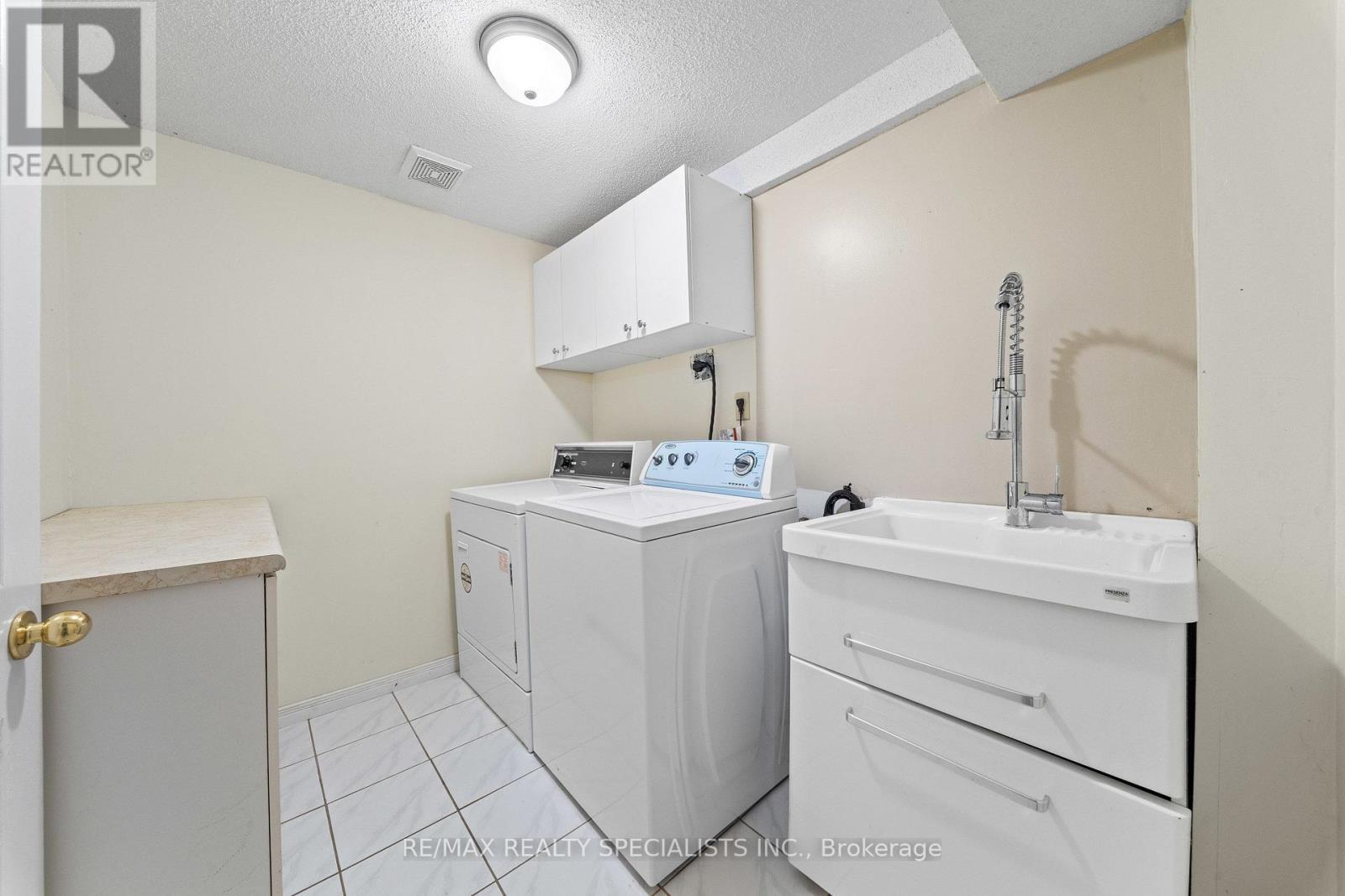 6386 LONGSPUR ROAD - Image 30