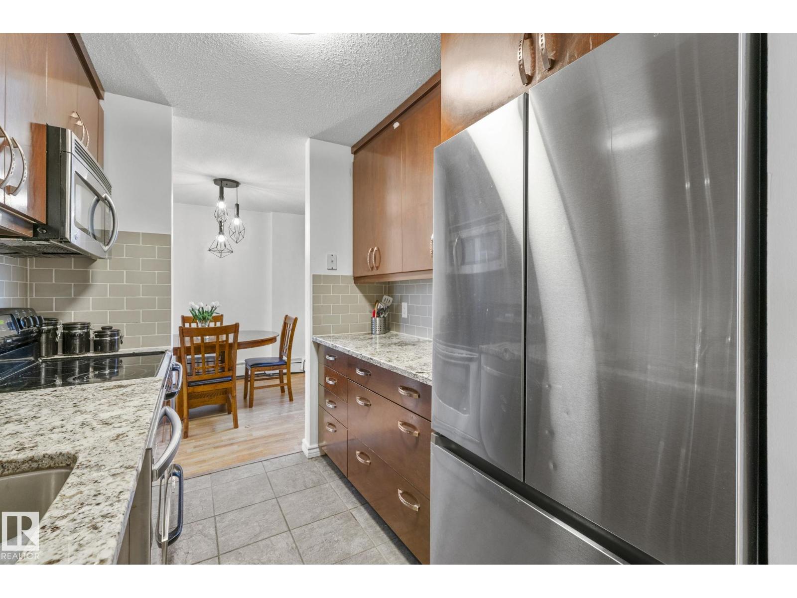 #105 11011 86 AV NW, Edmonton — photo 8