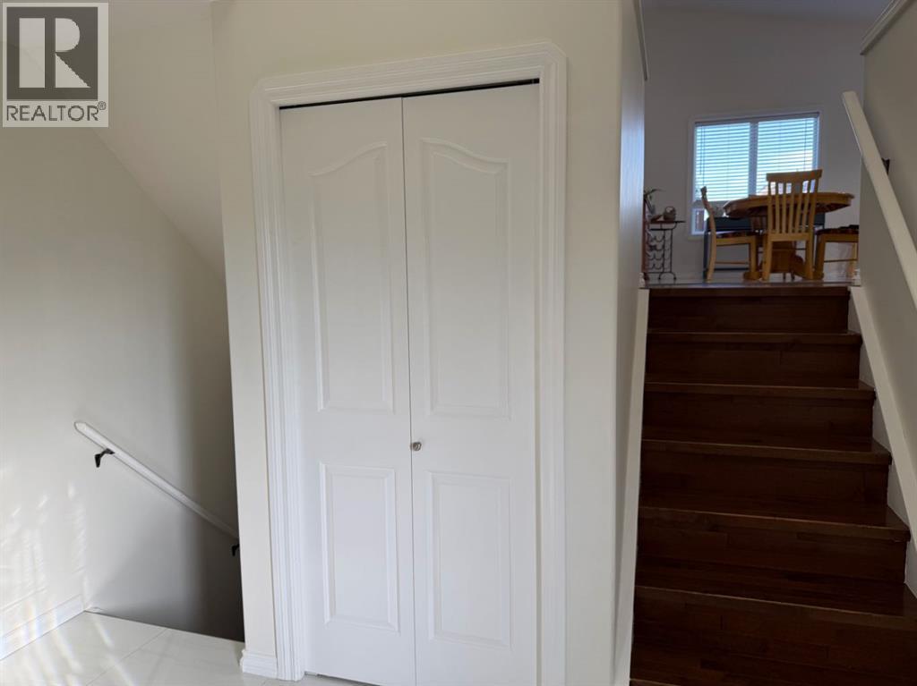 5227 15 Street - 4