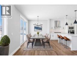 Kitchen - 139 Sundown Crescent, Cochrane, AB T4C1Y3 Photo 6
