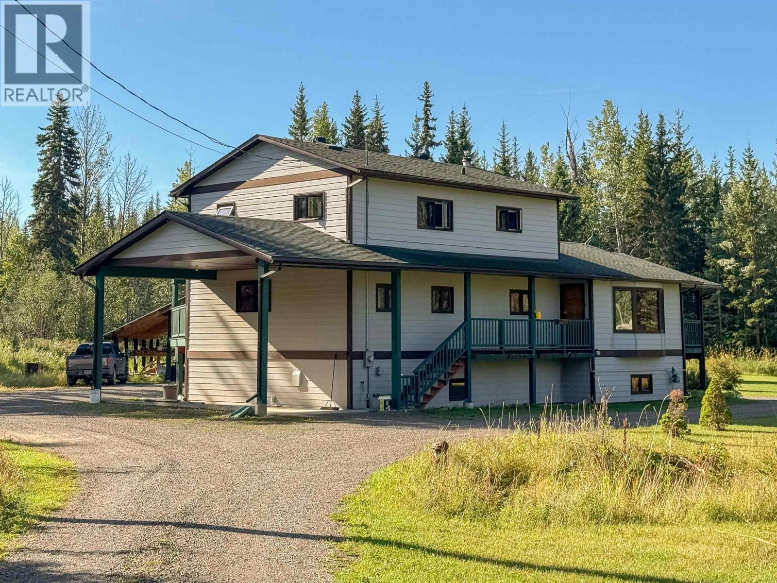 1705 MILLAR Road, Smithers