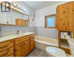 1705 Millar Road, Smithers, BC V0J2N6 Photo 23
