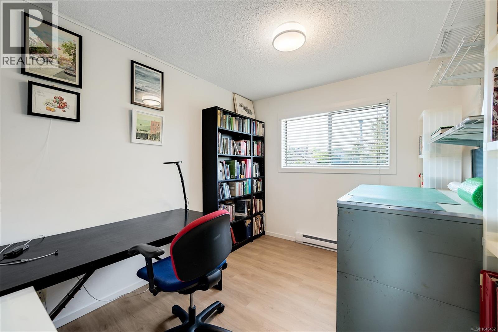 1 132 Michigan St, Victoria