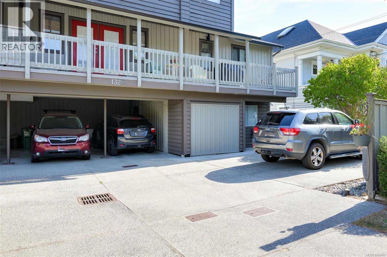 1 132 Michigan St, Victoria