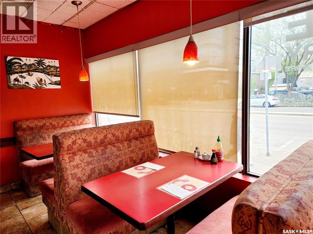 D & E 835 Broadway AVENUE, Saskatoon — photo 2