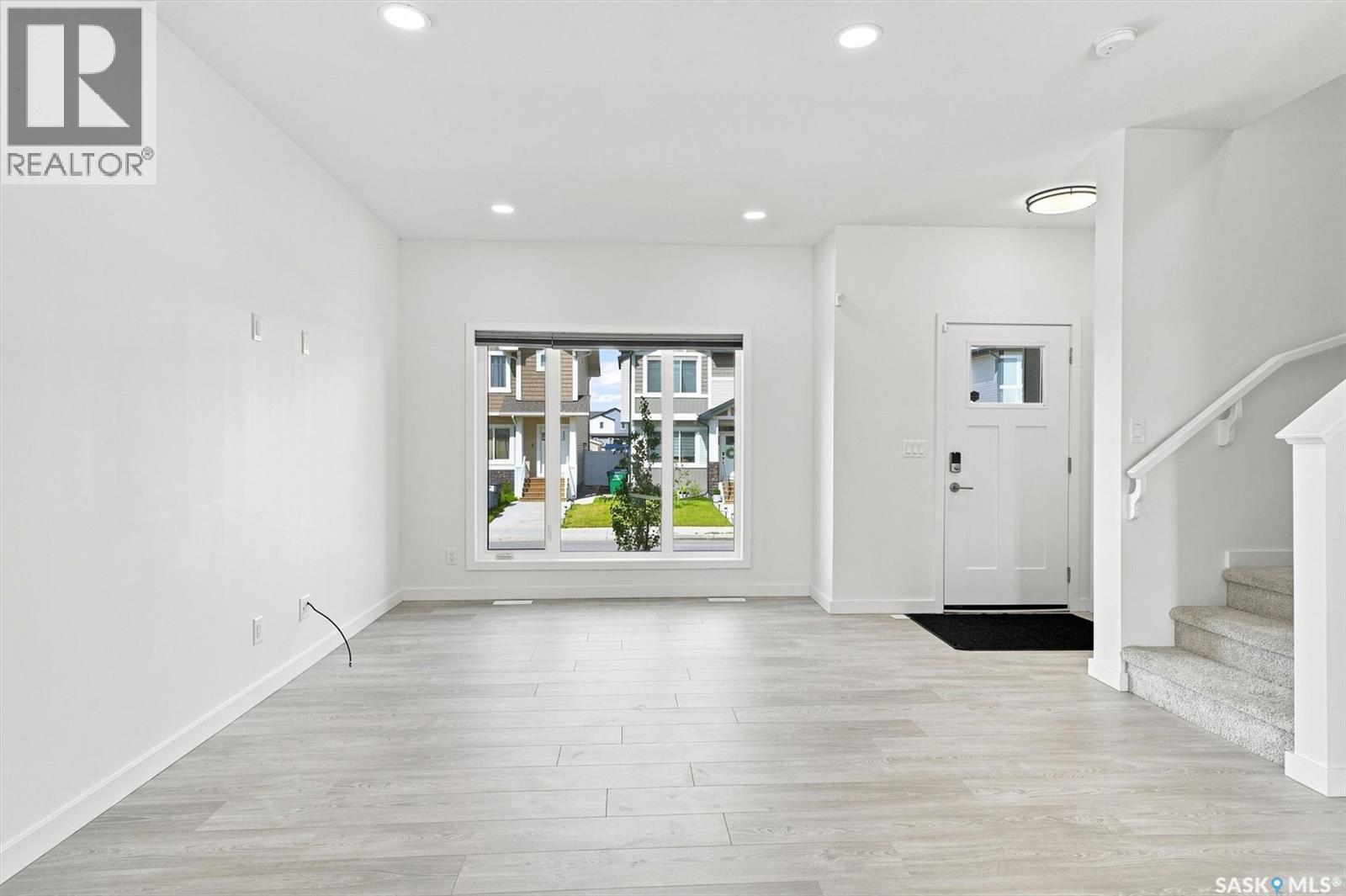1070 Brighton GATE - 2
