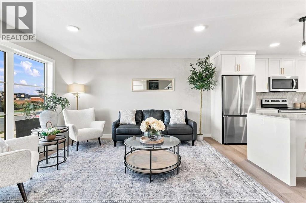 Listing photo – 204 Cambridge Way, Sylvan Lake