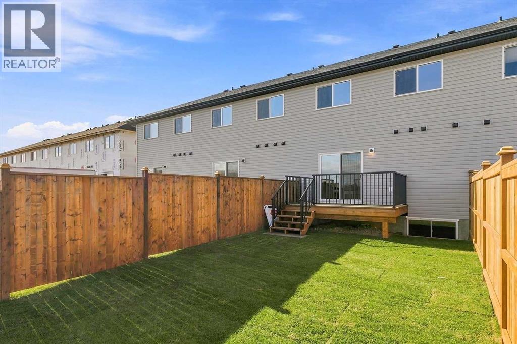 Listing photo – 204 Cambridge Way, Sylvan Lake