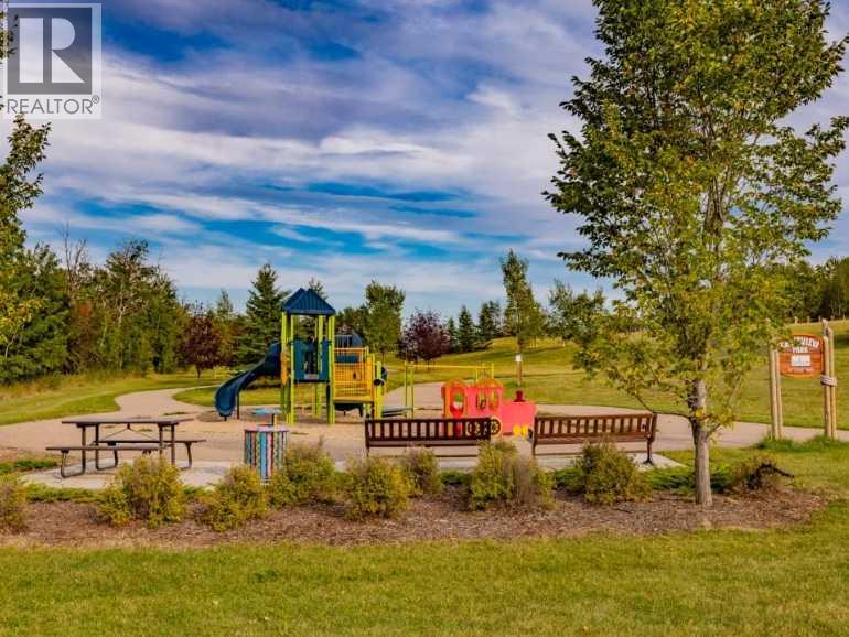 Listing photo – 204 Cambridge Way, Sylvan Lake