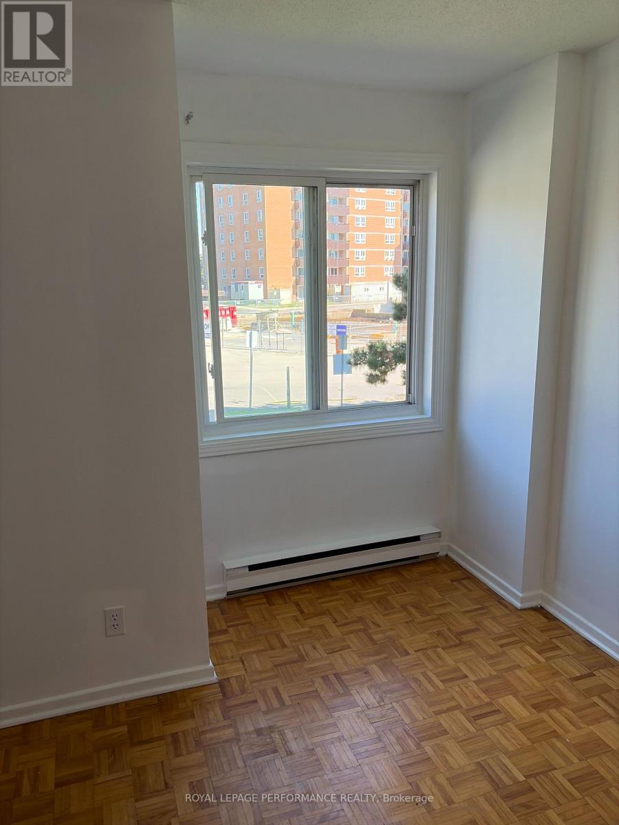 208C - 2044 Arrowsmith Drive