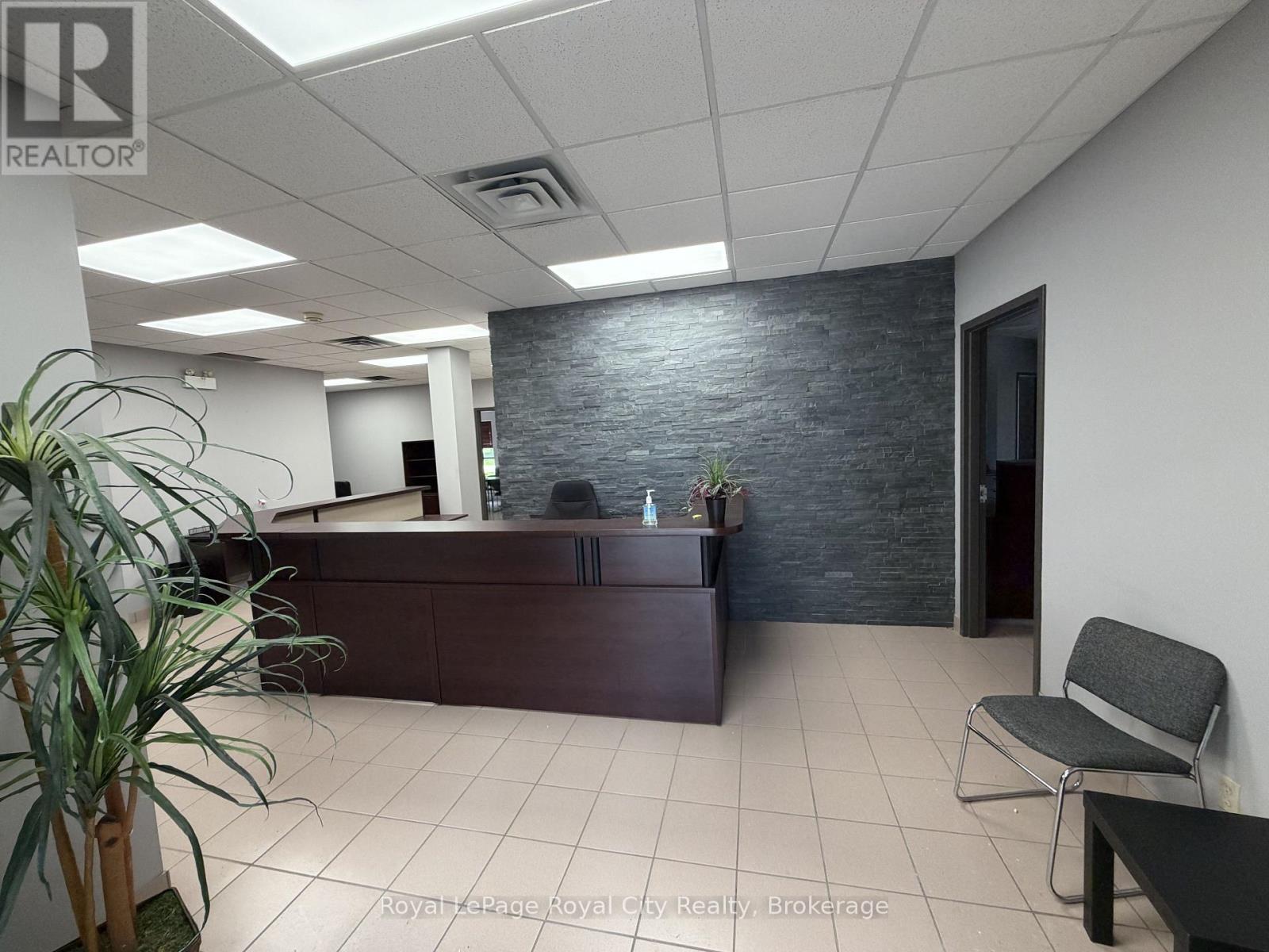 100 - 21 LEWIS ROAD, Guelph (Willow West/Sugarbush/West Acres) — photo 5