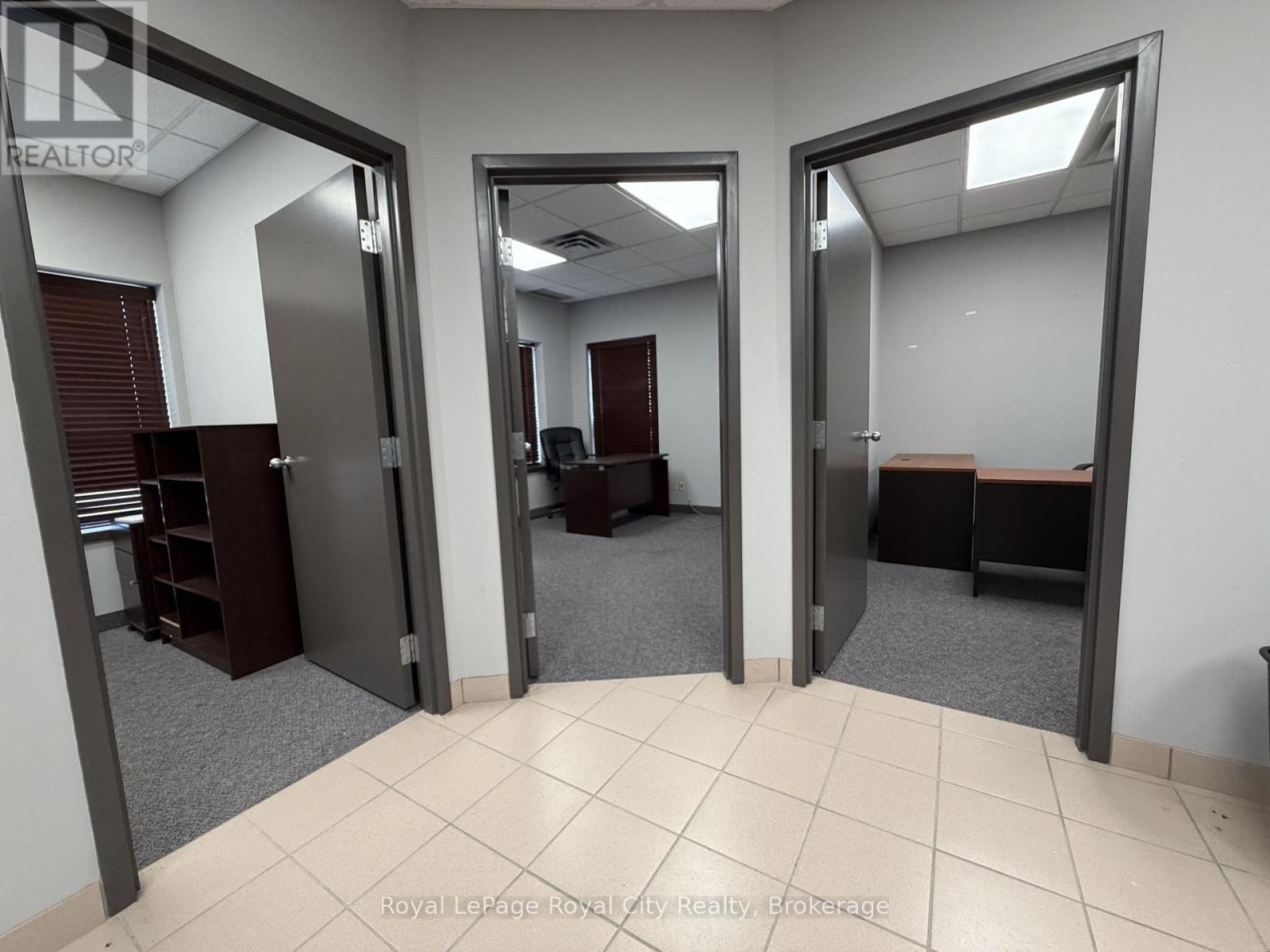 100 - 21 LEWIS ROAD, Guelph (Willow West/Sugarbush/West Acres) — photo 8