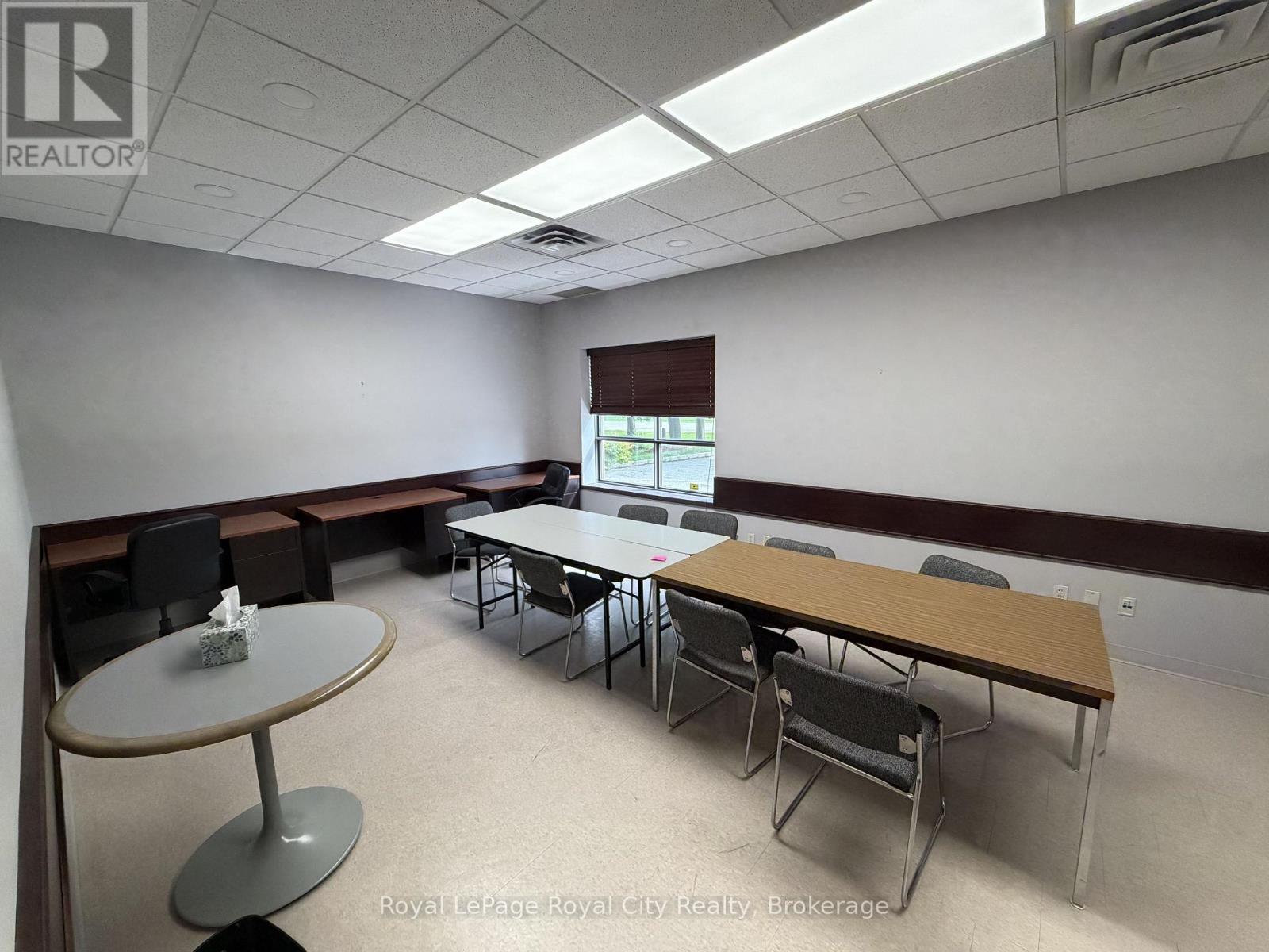 100 - 21 LEWIS ROAD, Guelph (Willow West/Sugarbush/West Acres) — photo 9