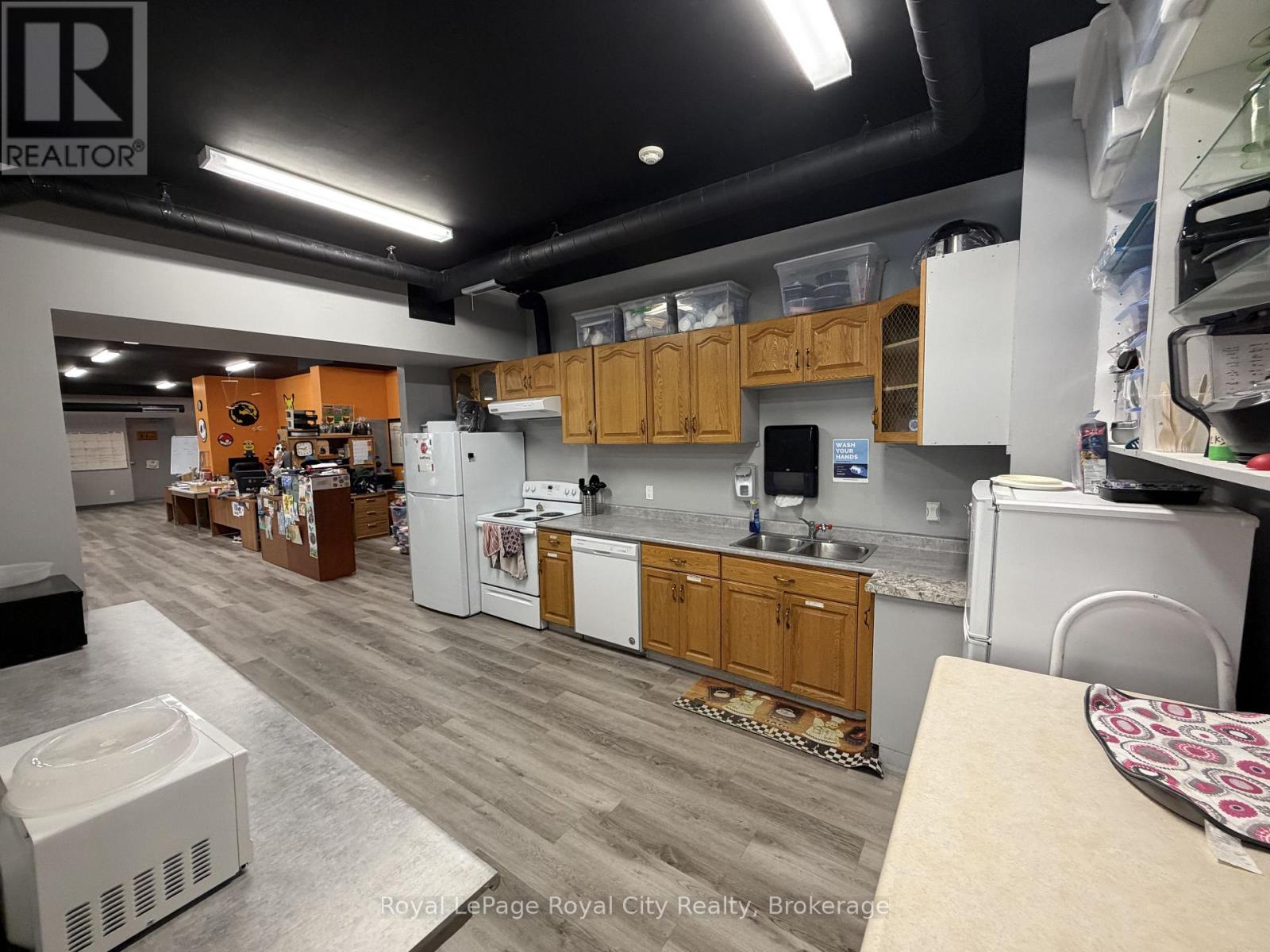 78 CARDEN STREET, Guelph (Downtown) — photo 9