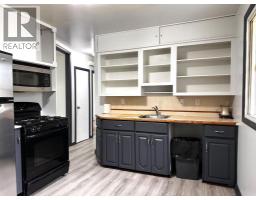 5217 53a Avenue, Camrose, AB T4V0Y7 Photo 11