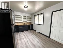 3pc Bathroom - 5217 53a Avenue, Camrose, AB T4V0Y7 Photo 6