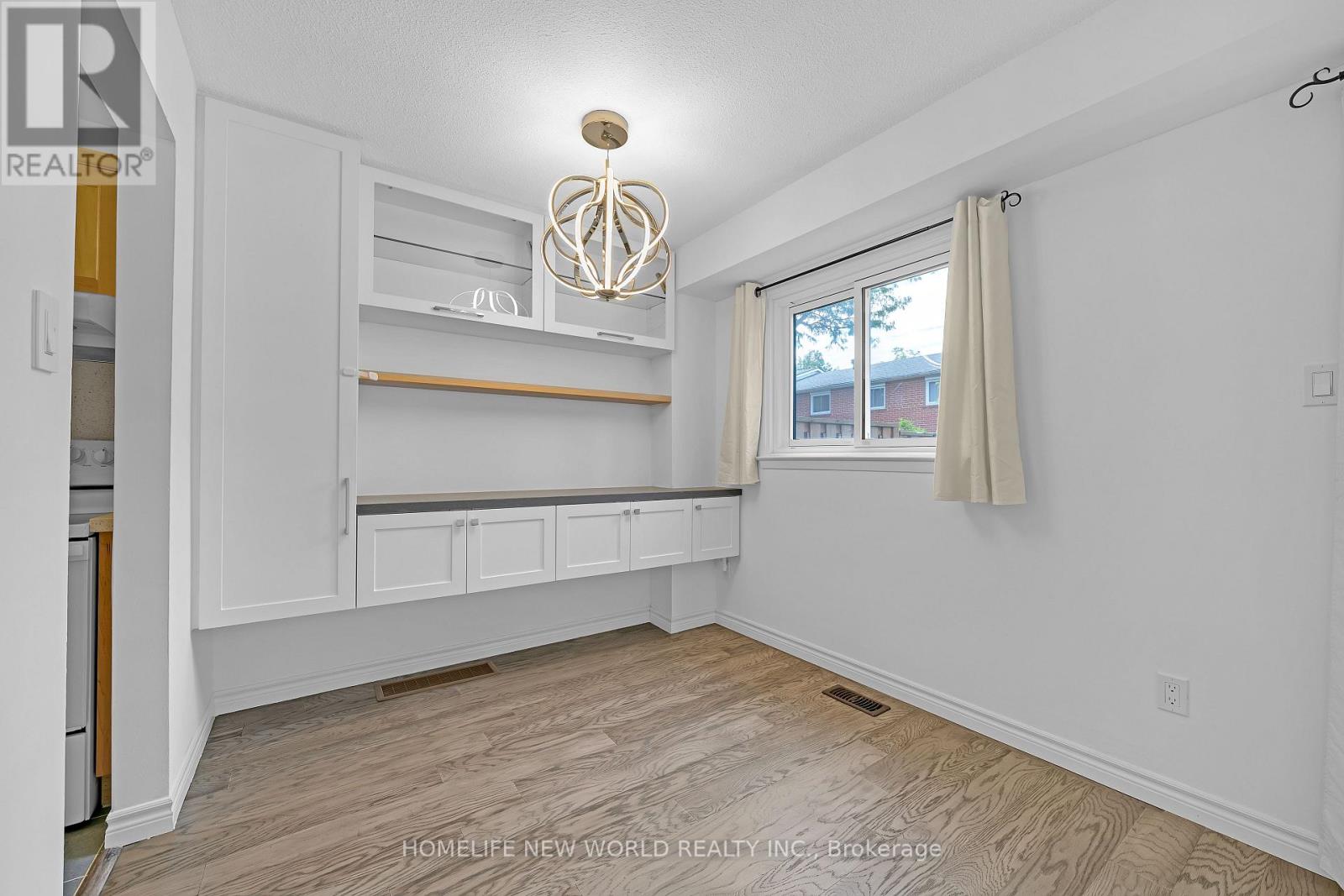 #353 81 NILES WAY - Image 14