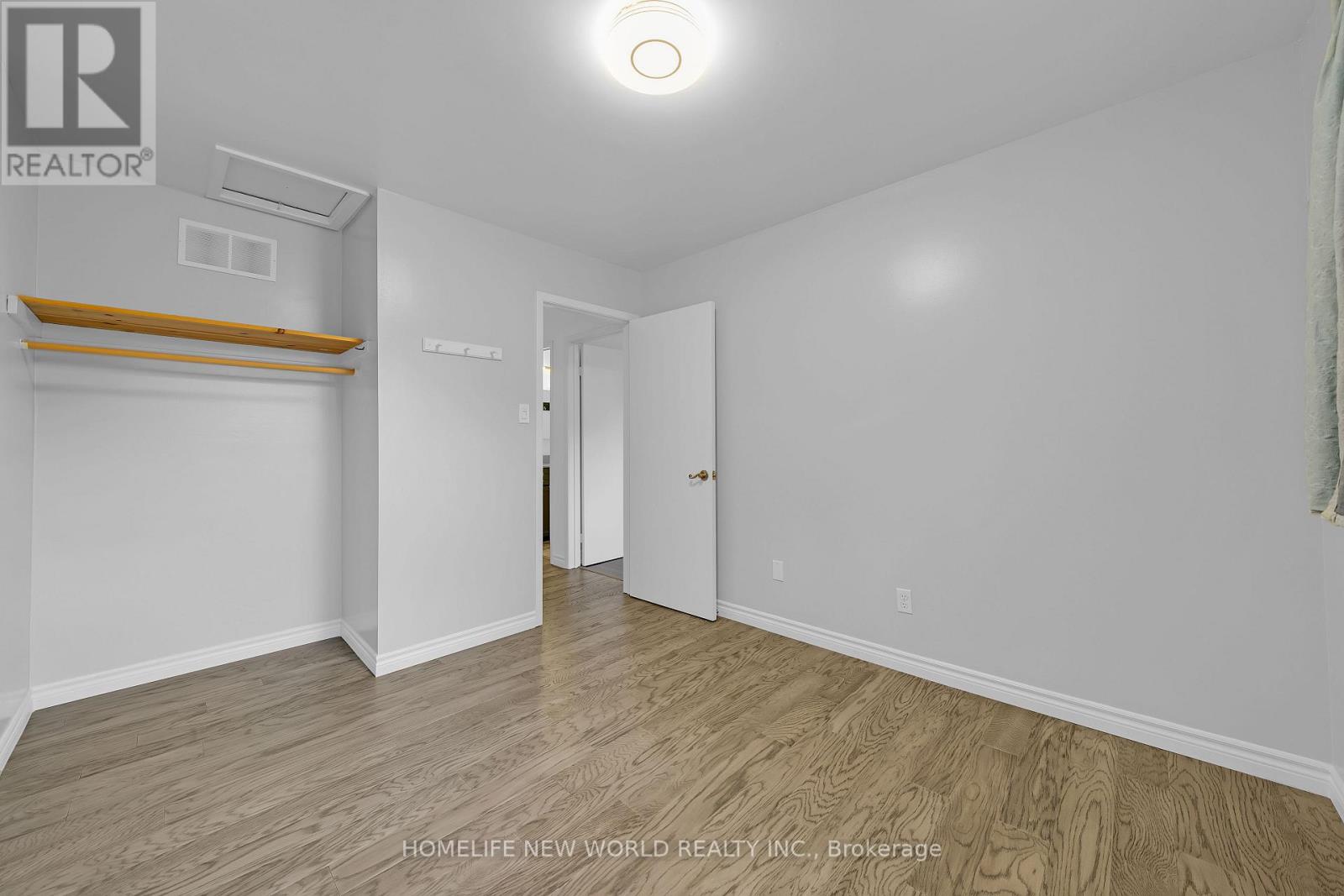 #353 81 NILES WAY - 29