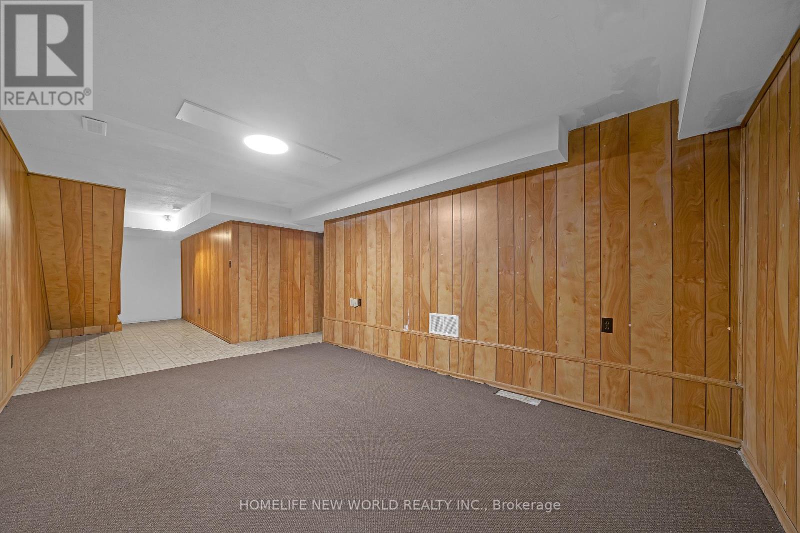 #353 81 NILES WAY - 31