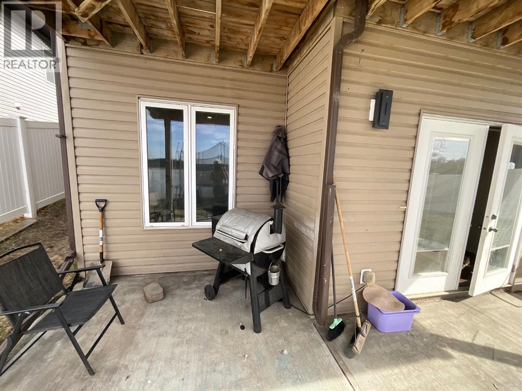 Listing photo – 118 Mitchell Crescent, Blackfalds