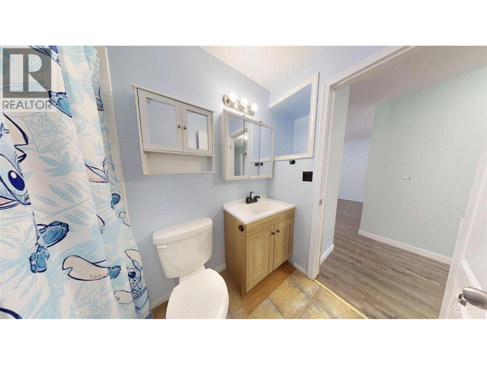 201 Hollyburn Drive - 10