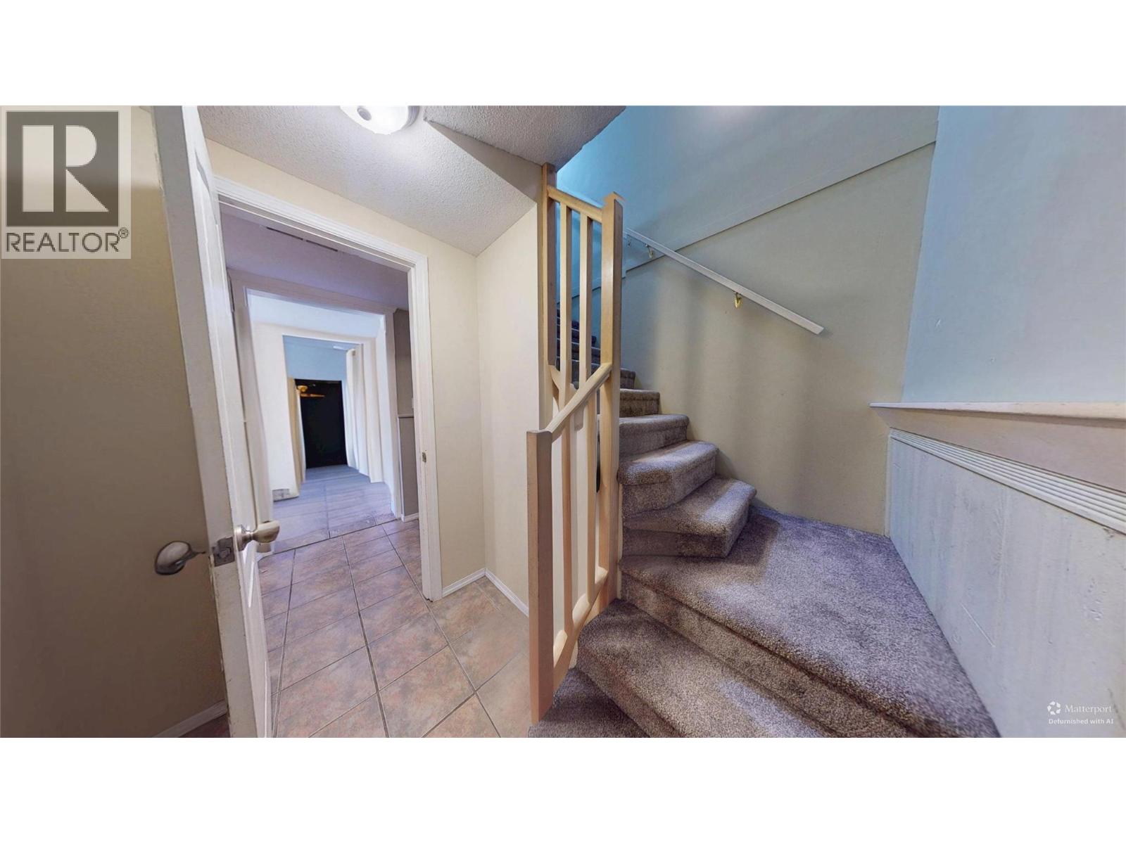 201 Hollyburn Drive - 18